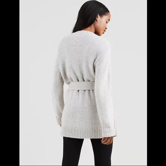 Levi’s Wide Belted Light Grey Cardigan Sweater - Picture 2 of 11